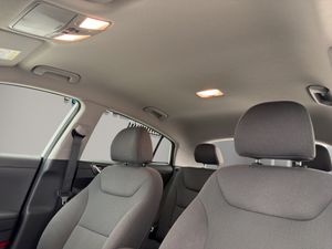 Hyundai IONIQ 1.6 GDI HEV Tecno DCT  - Foto 31