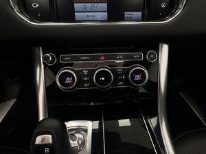 Land-Rover Range Rover Sport 3.0 SDV6 306cv HSE Dynamic  - Foto 35