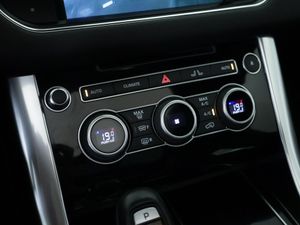 Land-Rover Range Rover Sport 3.0 SDV6 306cv HSE Dynamic  - Foto 19