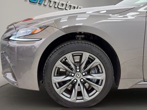 Lexus LS 500H PRIVILEGE LINE 4D  - Foto 21