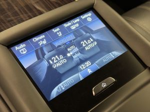 Lexus LS 500H PRIVILEGE LINE 4D  - Foto 25