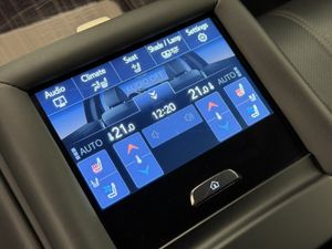 Lexus LS 500H PRIVILEGE LINE 4D  - Foto 26