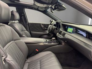 Lexus LS 500H PRIVILEGE LINE 4D  - Foto 18