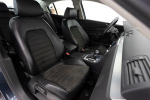 Volkswagen Passat 2.0  - Foto 9