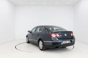 Volkswagen Passat 2.0  - Foto 3