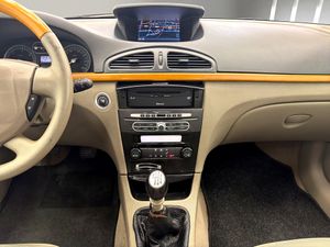 Renault Laguna Privilege 2.0dCi 150CV E4  - Foto 16