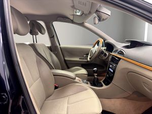 Renault Laguna Privilege 2.0dCi 150CV E4  - Foto 19