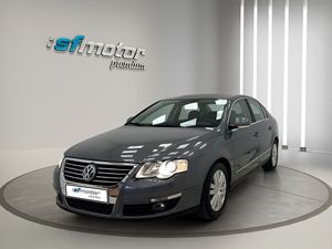 Volkswagen Passat 2.0 TDI 140cv Advance  - Foto 2