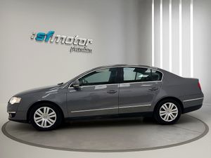 Volkswagen Passat 2.0 TDI 140cv Advance  - Foto 8