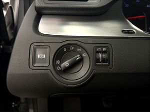 Volkswagen Passat 2.0 TDI 140cv Advance  - Foto 18