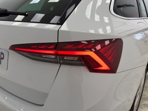 Skoda Octavia Combi 2.0 TDI 110kW (150CV) DSG Style  - Foto 25