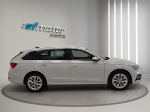 Skoda Octavia Combi 2.0 TDI 110kW (150CV) DSG Style  - Foto 8
