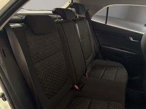 Kia Rio 1.2 DPi 62kW (84CV) Concept  - Foto 16