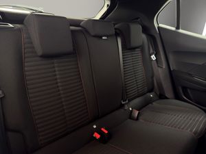 Peugeot 2008 Active Pack BlueHDI 130 S&S EAT8  - Foto 19