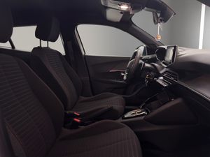 Peugeot 2008 Active Pack BlueHDI 130 S&S EAT8  - Foto 18