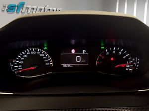 Peugeot 2008 Active Pack BlueHDI 130 S&S EAT8  - Foto 11