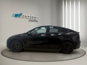 Tesla Model Y Gran Autonomía 4WD  - Foto 4