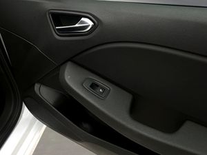 Renault Clio Business 1.6 E-Tech Hybrid 140CV BVA6  - Foto 18