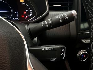 Renault Clio Business 1.6 E-Tech Hybrid 140CV BVA6  - Foto 24