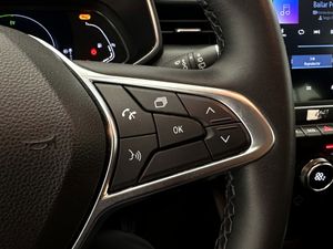 Renault Clio Business 1.6 E-Tech Hybrid 140CV BVA6  - Foto 31