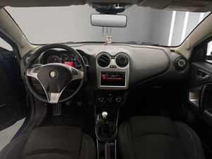 Alfa Romeo Mito 1.3 JTDm 95CV S&S Distinctive  - Foto 15