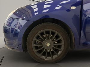 Alfa Romeo Mito 1.3 JTDm 95CV S&S Distinctive  - Foto 22