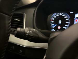Volvo XC90 2.0 B5 D AWD Business Plus Auto  - Foto 26