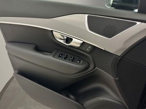 Volvo XC90 2.0 B5 D AWD Business Plus Auto  - Foto 13