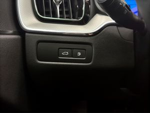 Volvo XC60 2.0 T6 AWD Recharge Plus Dark Auto  - Foto 26