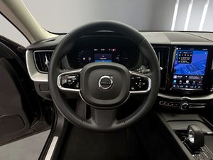 Volvo XC60 2.0 T6 AWD Recharge Plus Dark Auto  - Foto 11