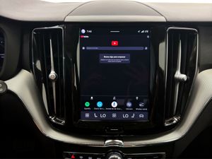 Volvo XC60 2.0 T6 AWD Recharge Plus Dark Auto  - Foto 32