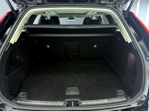 Volvo XC60 2.0 T6 AWD Recharge Plus Dark Auto  - Foto 21
