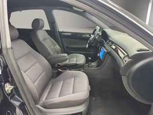 Audi A6 2.5 TDI  - Foto 19