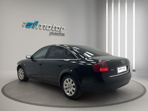 Audi A6 2.5 TDI  - Foto 5