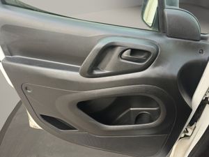Citroën Berlingo FURGÓN L1 1.6 BlueHDi 100 BUSINESS 4D  - Foto 13