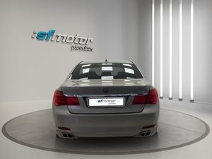 BMW Serie 7 740d 306CV  - Foto 6