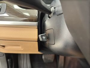 BMW Serie 7 740d 306CV  - Foto 47