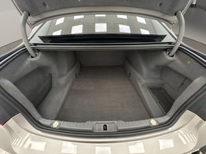 BMW Serie 7 740d 306CV  - Foto 21