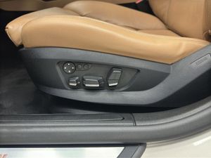 BMW Serie 7 740d 306CV  - Foto 38