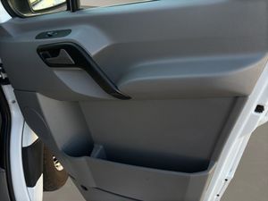 Mercedes Sprinter 313 CDI 129CV A2H2 3.5T Furgón Medio Techo Alto · Perfect Tool  - Foto 17