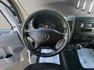 Mercedes Sprinter 313 CDI 129CV A2H2 3.5T Furgón Medio Techo Alto · Perfect Tool  - Foto 11