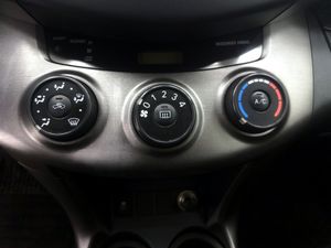 Toyota Rav4 2.2 D-4D 150CV 4x2  - Foto 23