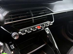 Peugeot 2008 Active Pack BlueHDI 81kW (110CV)  - Foto 25