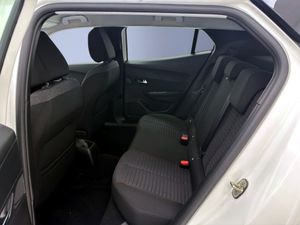 Peugeot 2008 Active Pack BlueHDI 81kW (110CV)  - Foto 14