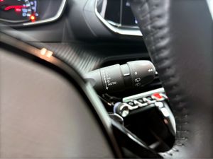 Peugeot 2008 Active Pack BlueHDI 81kW (110CV)  - Foto 24