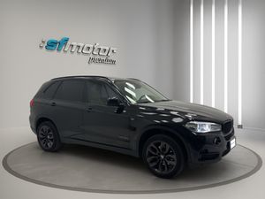 BMW X5 xDrive30d 258 CV  - Foto 9
