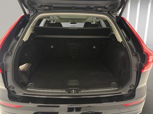 Volvo XC60 2.0 T6 AWD Recharge Core Auto  - Foto 21