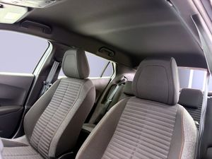Peugeot 2008 Active Pack BlueHDI 130 S&S EAT8  - Foto 20