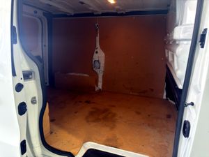 Renault Trafic FURGÓN 2.0 dCi 120 CV L1H1 6 VEL.  - Foto 22