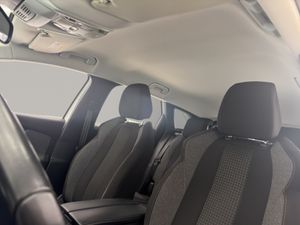 Peugeot 3008 1.5 BlueHDi 130 CV S&S Active Pack EAT8  - Foto 23